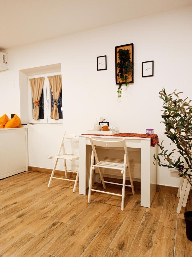 Touch&Go - Stanza Privata Con Servizi Ciampino Eksteriør billede